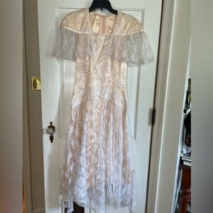 Vintage Jessica McClintlock Gunner Sax peach lace ruffle dress 1980s